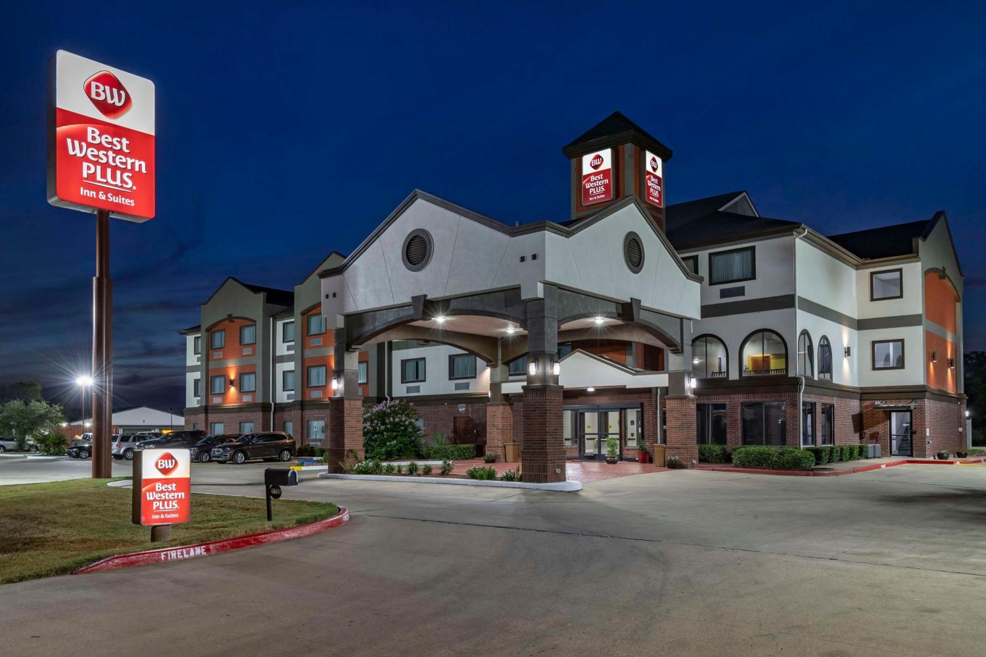 Best Western Plus Victoria Inn & Suites Екстер'єр фото